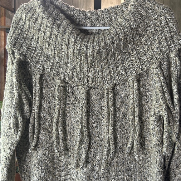 New Chico’s Sweater - Picture 2 of 5